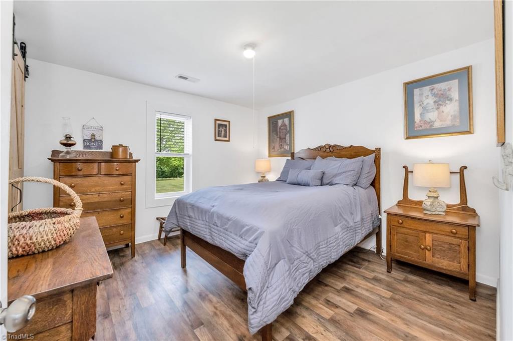 279 W Old Berrys Lane, Roaring River, North Carolina image 18