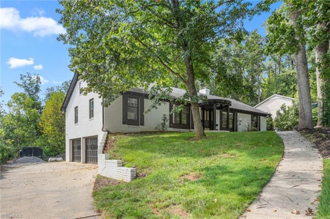 Homes For Sale - 1200 Quail Hollow Road<br/> Kernersville, NC 27284