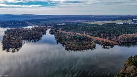 01 Highway 49 New London NC 28127