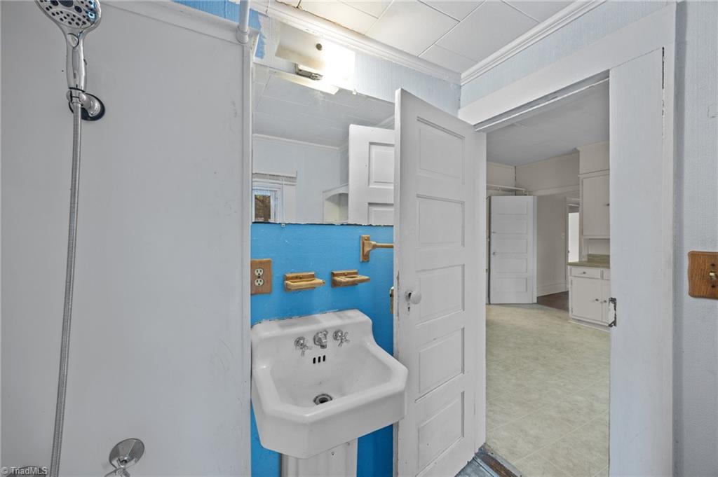 2229 Saddle Club Road, Burlington, North Carolina image 16