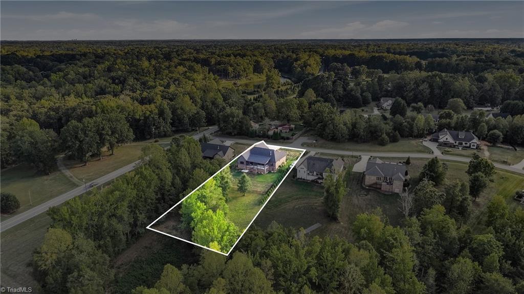 Photo of 2502 Rivers Edge Road, Summerfield, NC 27358 (MLS # 1213168)