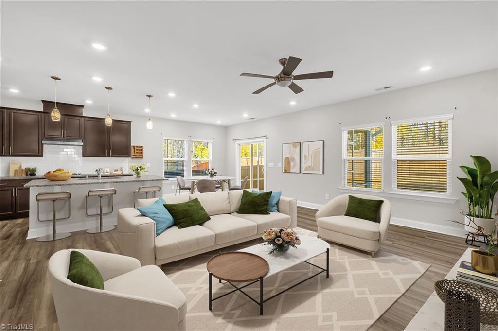 3281 Douglas Fir Road