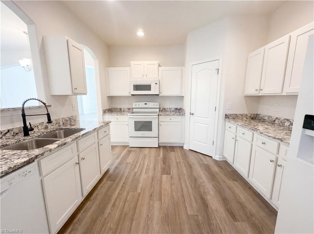 Photo of 266 Kendall Drive, Winston-Salem, NC 27107 (MLS # 1213069)