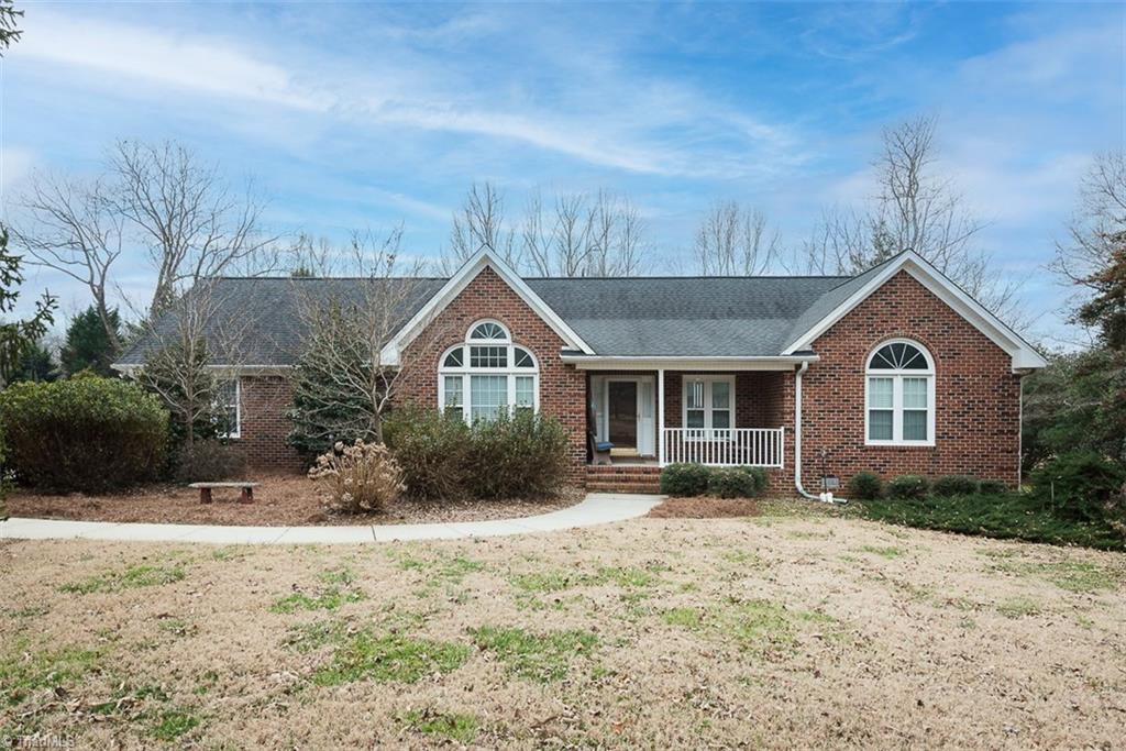104 E Laramie Drive, Mebane, North Carolina image 1