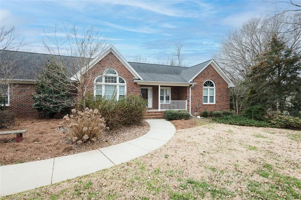 104 E Laramie Drive, Mebane, North Carolina image 2