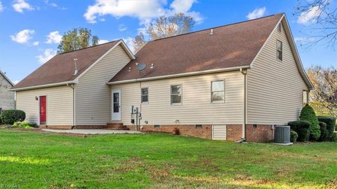 A home in Archdale