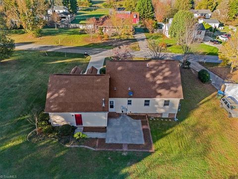 A home in Archdale