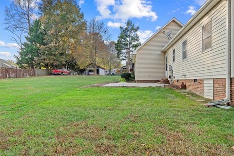 A home in Archdale