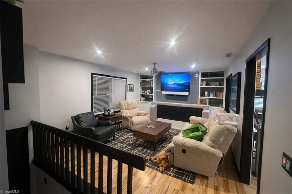 Photo of 220 Barlow Circle, Winston-Salem, NC 27105 (MLS # 1216000)