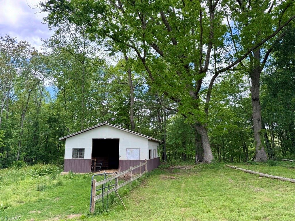 431 Needham Road, Pilot Mountain, North Carolina image 18