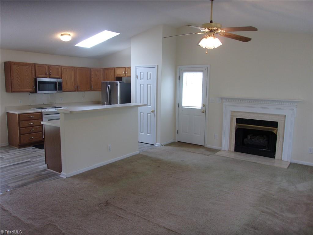 5749 Yellow Pine Trail