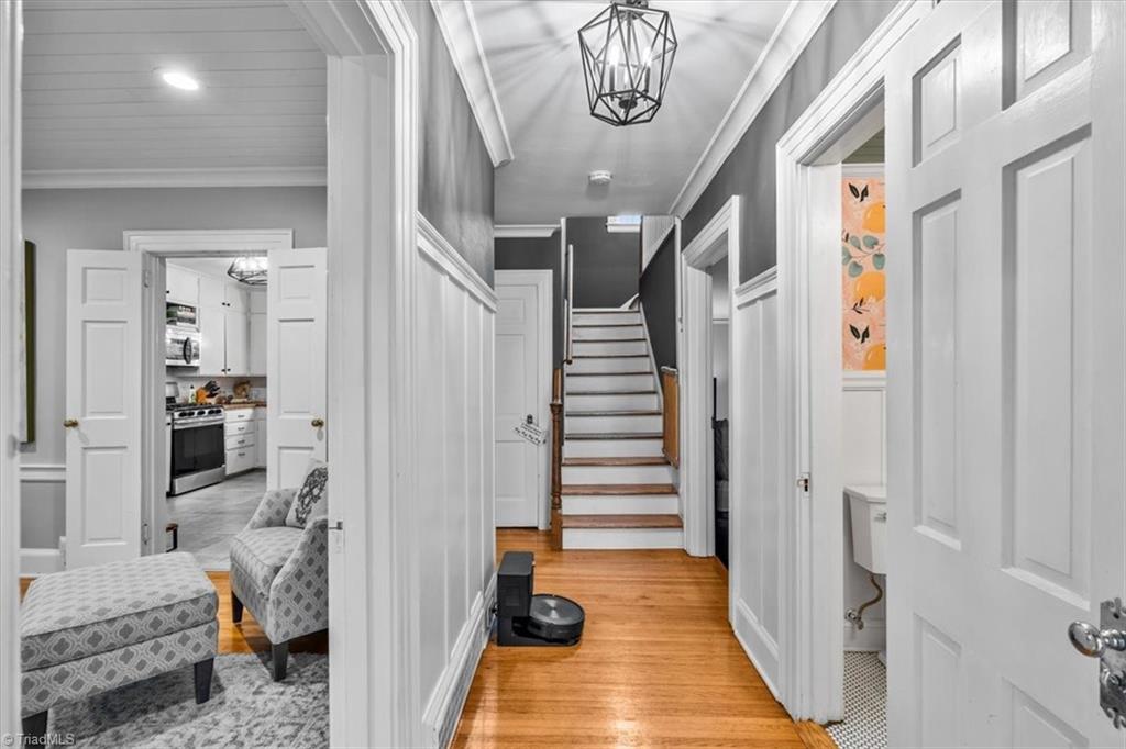 1105 N Rotary Drive