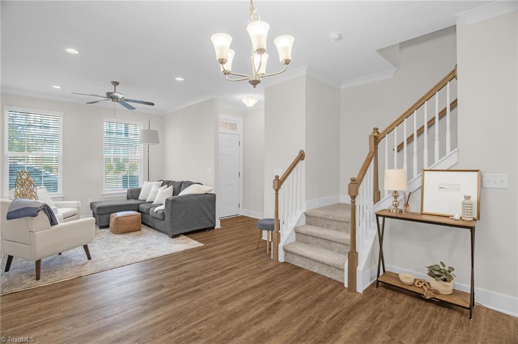 Kernersville, North Carolina 27284, United States, 2 Bedrooms Bedrooms, ,3 BathroomsBathrooms,Residential,Active,215294