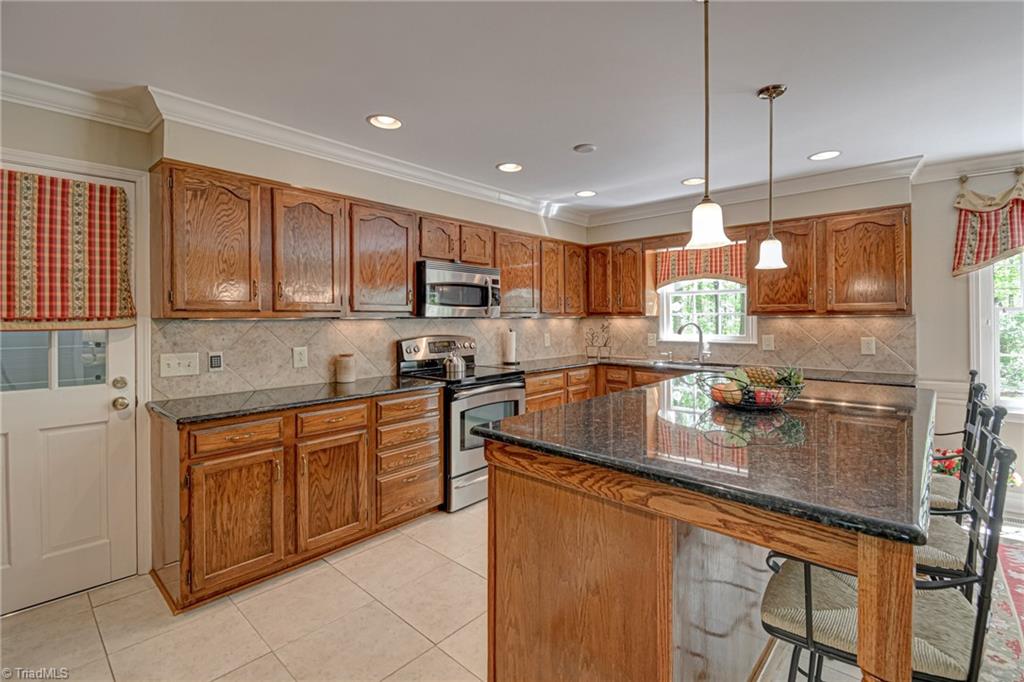 3824 Tangle Oak Drive, Clemmons, North Carolina image 12