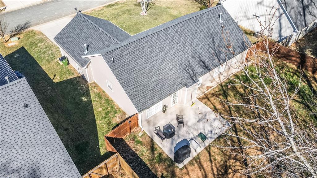 617 Walnut Crossing Drive, Whitsett, North Carolina image 4