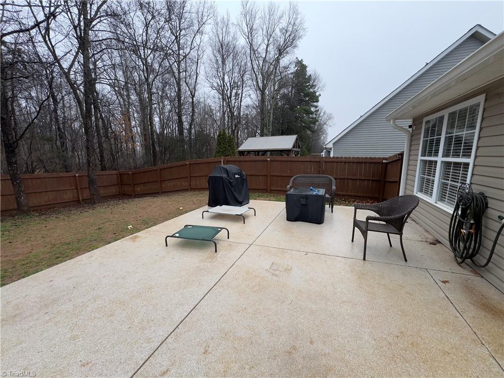 617 Walnut Crossing Drive, Whitsett, North Carolina image 21