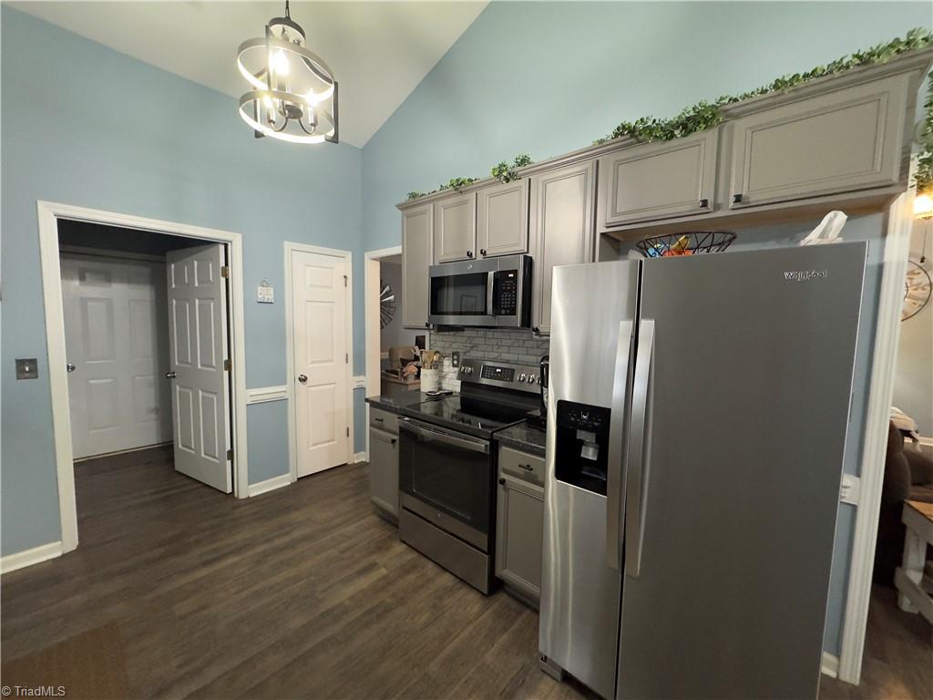 617 Walnut Crossing Drive, Whitsett, North Carolina image 10
