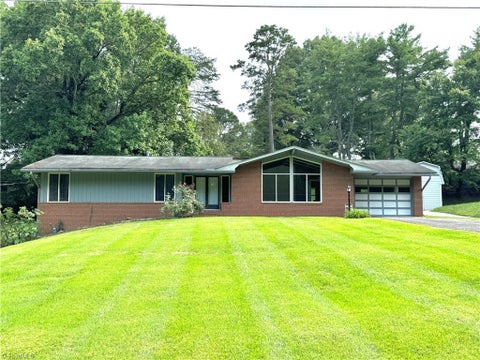 Photo for 1460 Chesborough Road