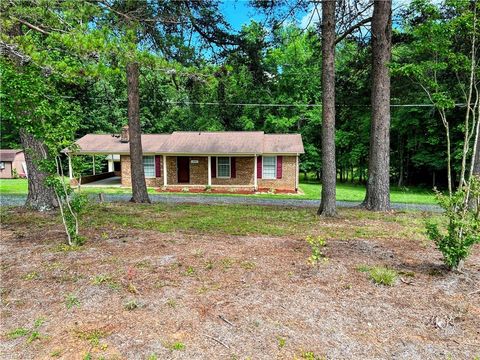 Single Family Residence in Stokesdale NC 2745 Gideon Grove Church Road 37.jpg