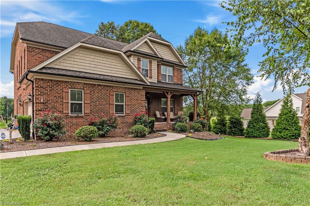 Photo of 128 Meadow Brook Court, Advance, NC 27006 (MLS # 1228739)