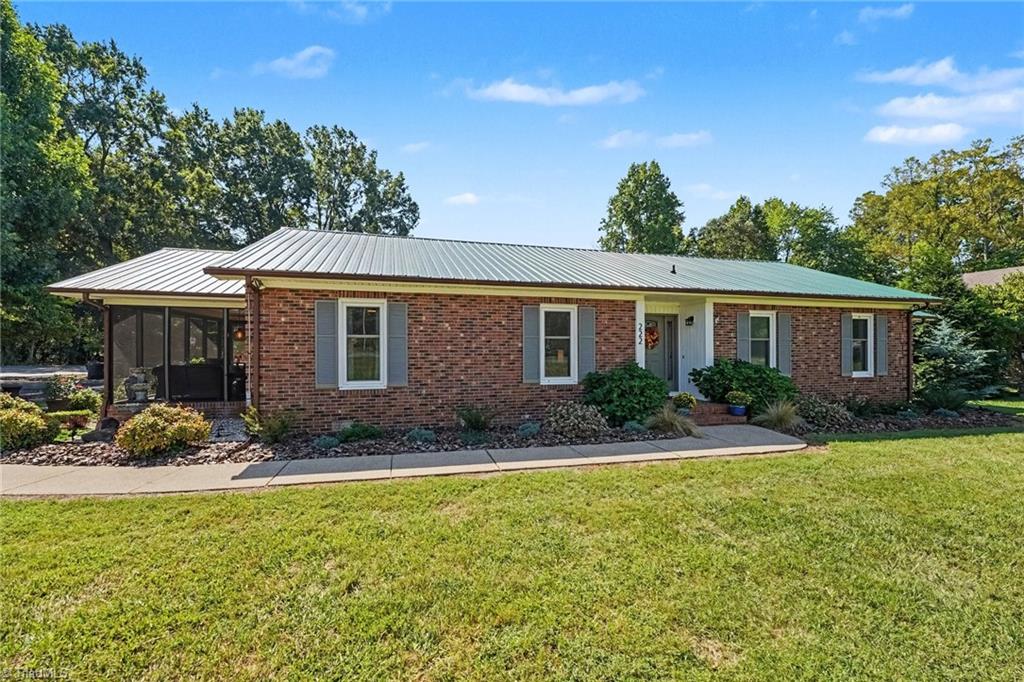 Photo of 222 Devonway Street, Eden, NC 27288 (MLS # 1235428)
