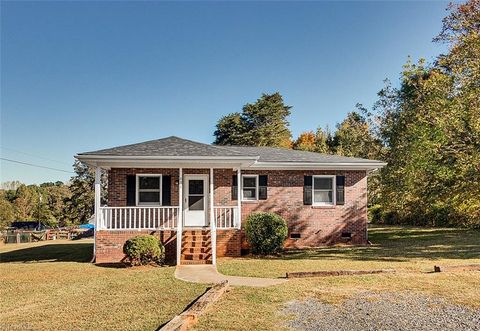 490 Stuart Street Ramseur NC 27316