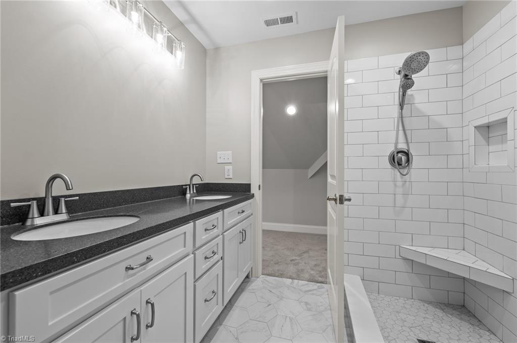 122 K Fork Road, Madison, North Carolina image 32