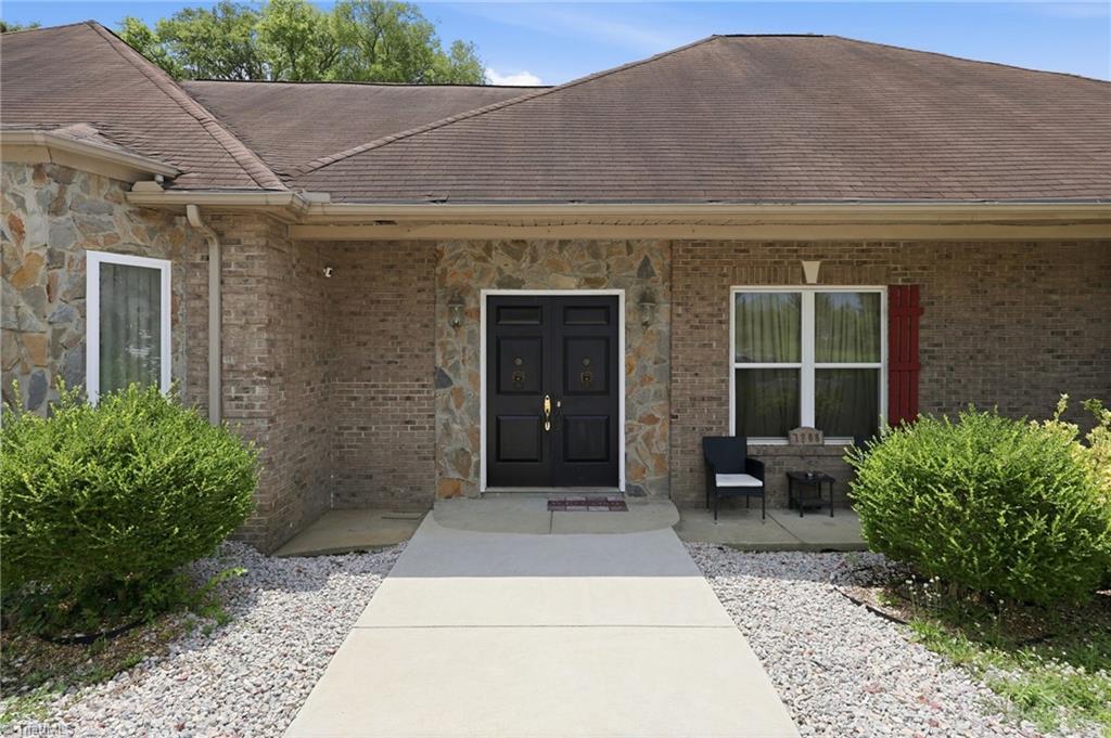 1803 Wilton Gate Drive