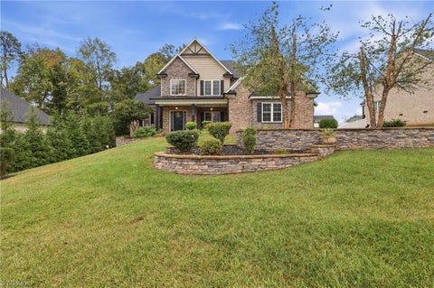Homes For Sale - 179 Pipers Ridge West Rdg<br/> Winston-Salem, NC 27127