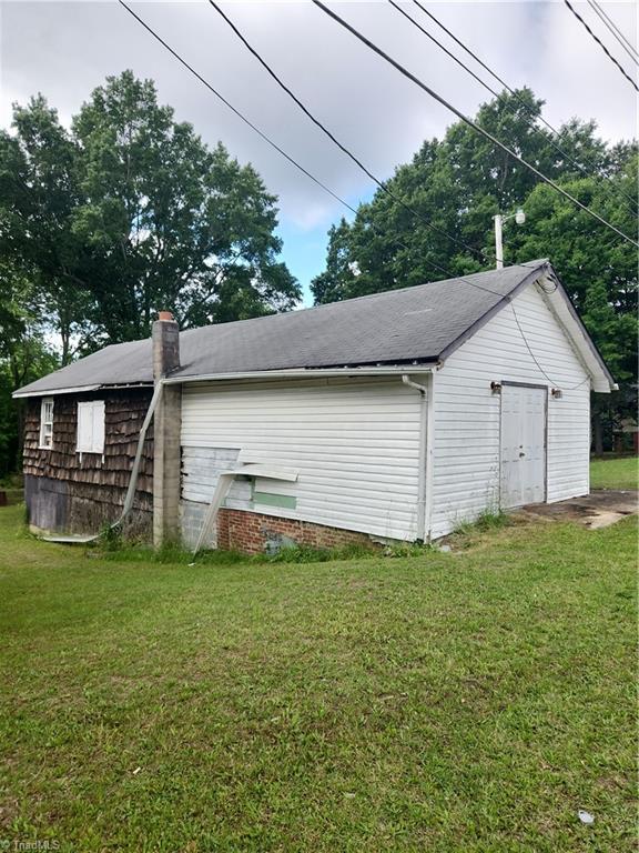 1116 E Fairfield Road, High Point, North Carolina image 3