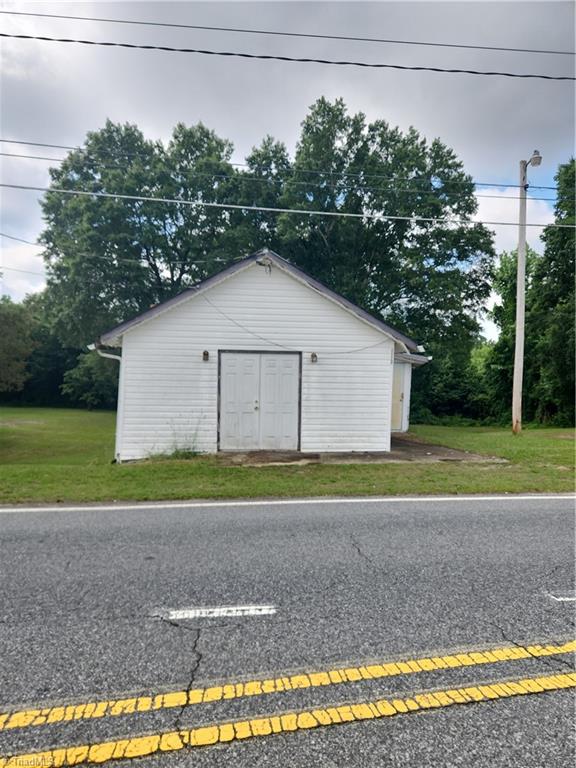 1116 E Fairfield Road, High Point, North Carolina image 1