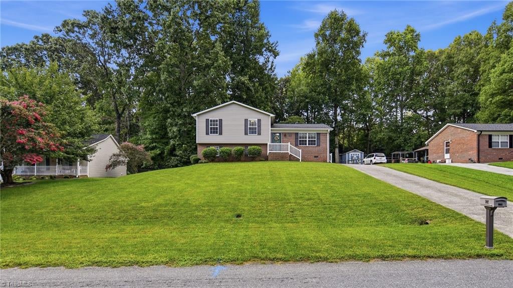 Photo of 175 Kelly Lane, Lexington, NC 27295 (MLS # 1229915)