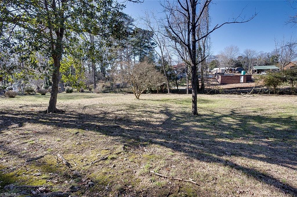 1006 Uwharrie Street, Asheboro, North Carolina image 23