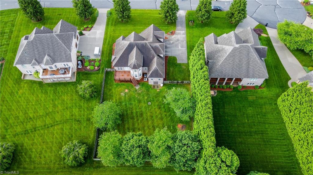 9045 Grove Pines Lane, Kernersville, North Carolina image 3
