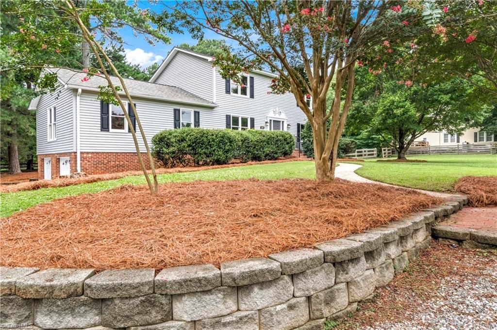 Photo of 1650 W Clemmonsville Road, Winston-Salem, NC 27127 (MLS # 1204321)