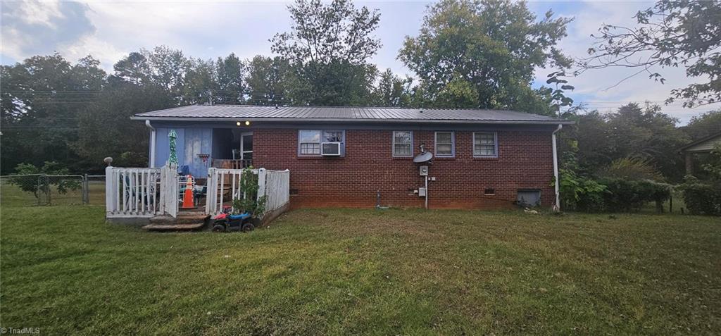 8721 Linwood Southmont Road