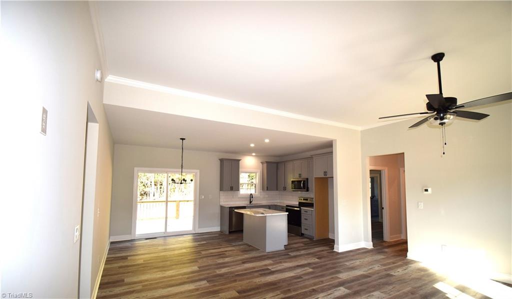 4381 Continental Drive, Pfafftown, North Carolina image 2
