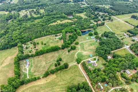 Homes For Sale - 7388 Old 421 Road<br/> Randolph County, Liberty, NC 27298