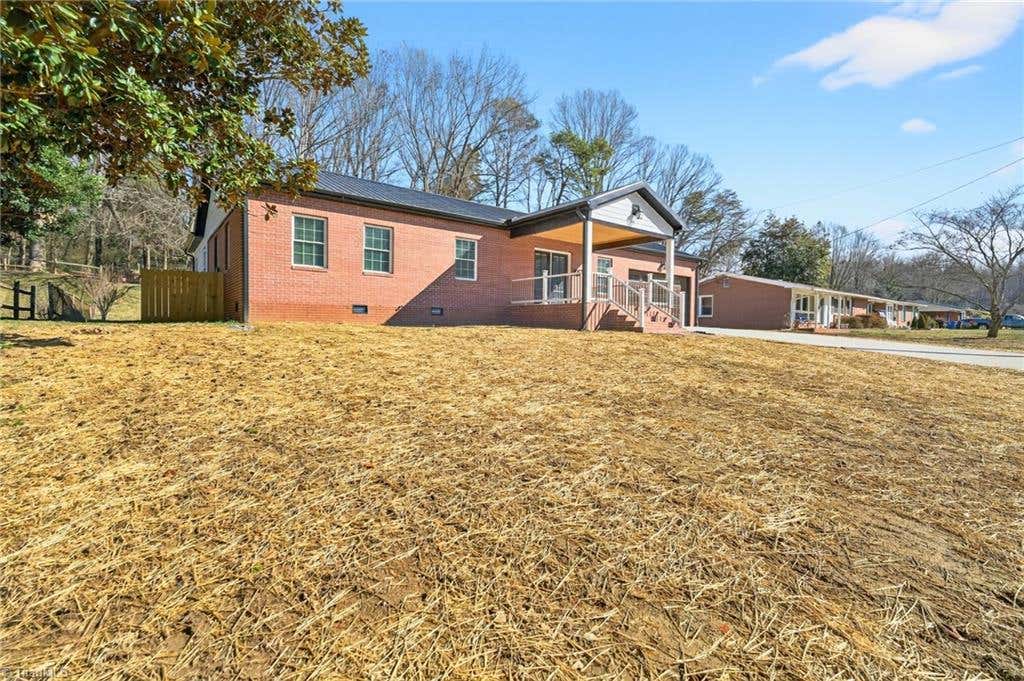 Photo of 1256 Cloister Drive, Winston-Salem, NC 27127 (MLS # 1229541)