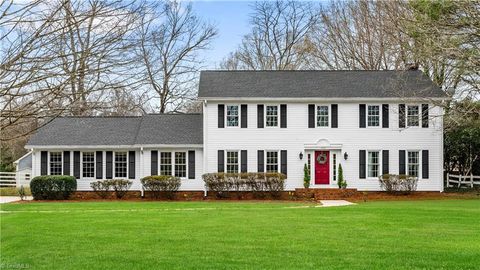 Homes For Sale - 103 Tangle Drive<br/> Jamestown, NC 27282