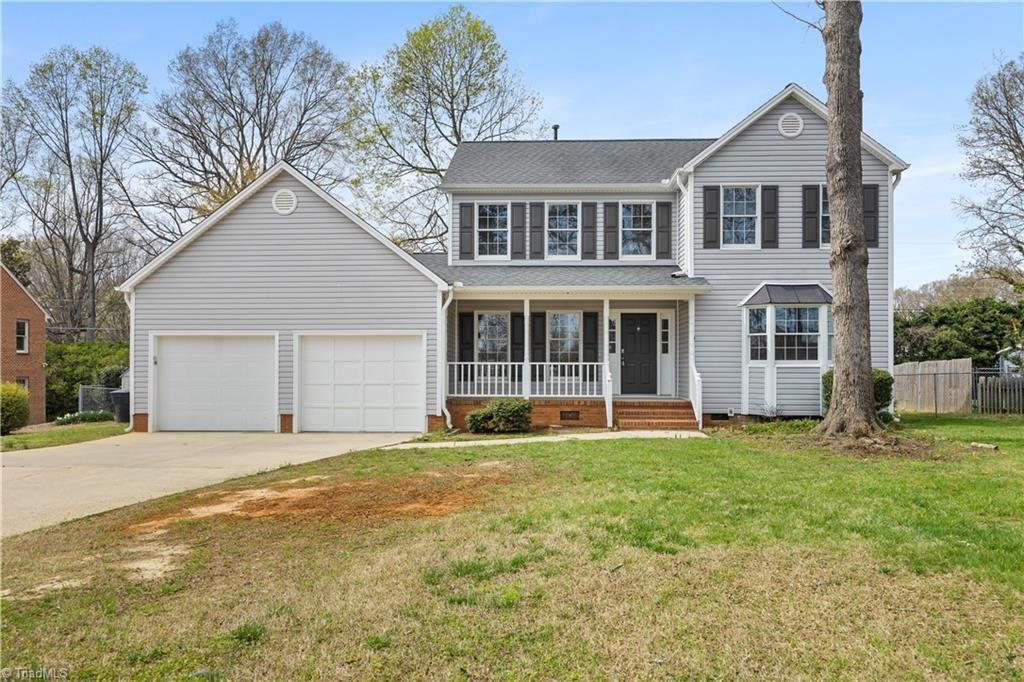 Photo of 2821 Edgewood Avenue, Burlington, NC 27215 (MLS # 1213148)