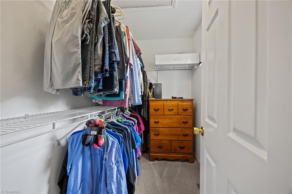 6838 Salem Quarter Road, Belews Creek, North Carolina image 25