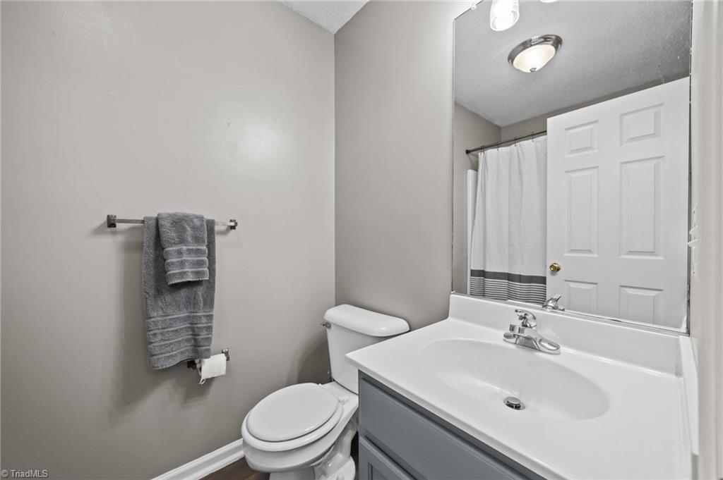 6838 Salem Quarter Road, Belews Creek, North Carolina image 28