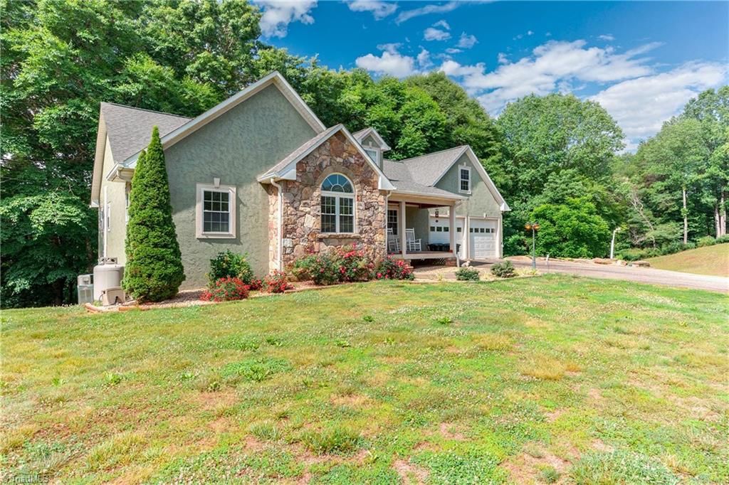 Photo of 2135 Buck Shoals Road, Hamptonville, NC 27020 (MLS # 1222279)