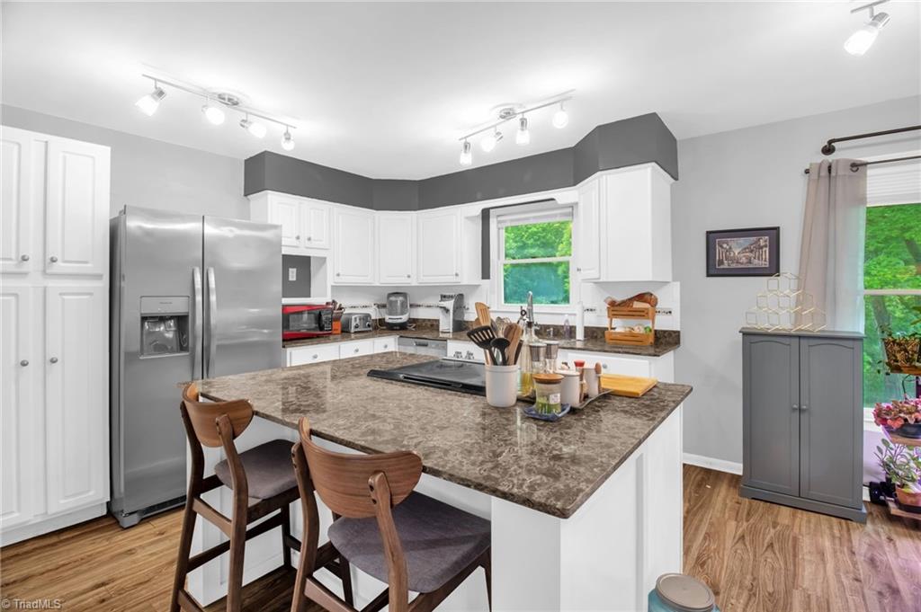 606 Northridge Street, Greensboro, North Carolina image 15
