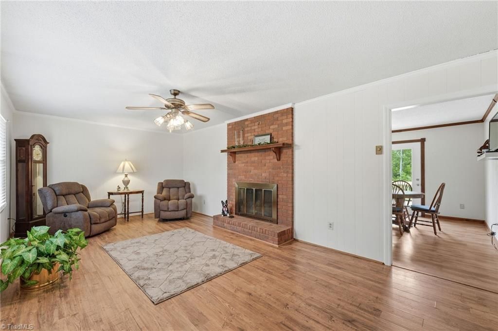 Photo of 2127 Stoney Creek Church Road, Burlington, NC 27217 (MLS # 1218985)