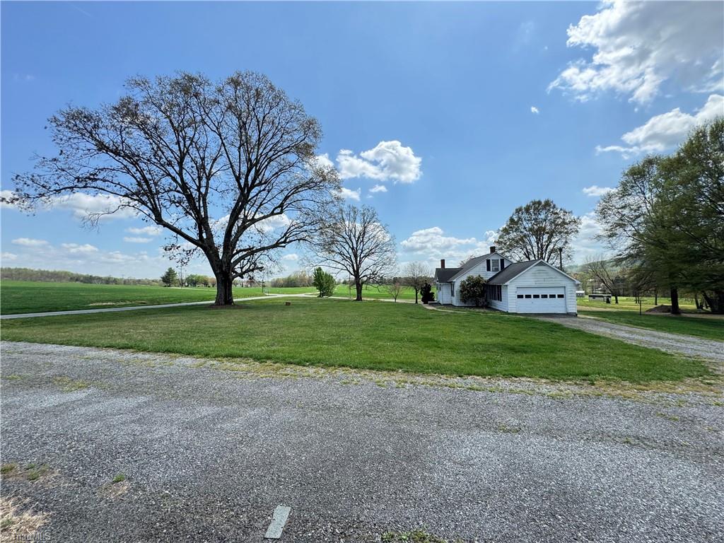 2121/2117 Swan Creek Road, Jonesville, North Carolina image 10