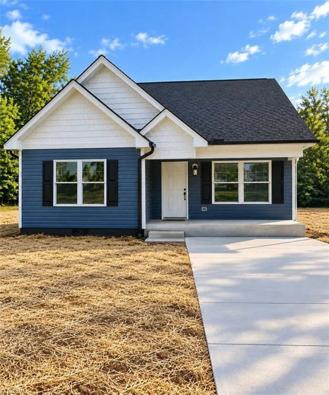 105 Covenant Lane, photo 5 of 19