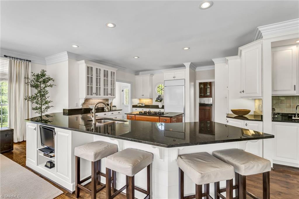 4449 Kendale Road, High Point, North Carolina image 12