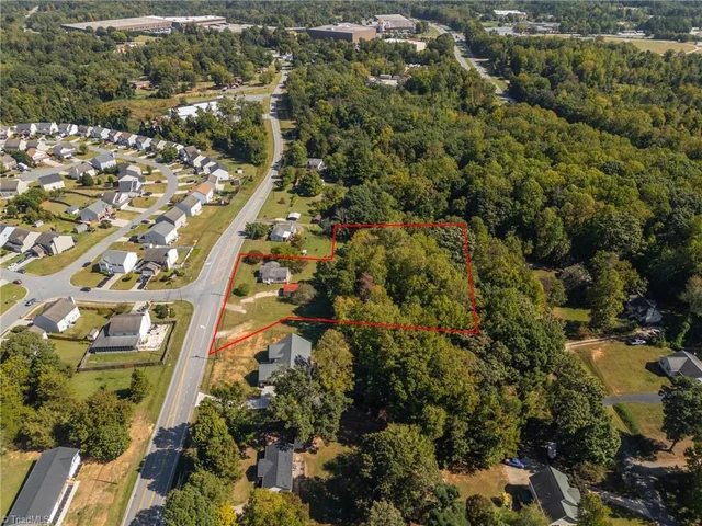 5201 Cotton Mill Lane, photo 4 of 5